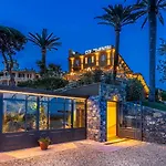 Continental Hotel 4*