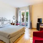Continental 4*