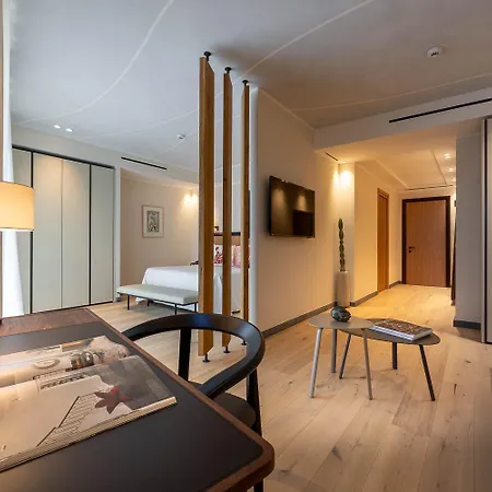 Continental Hotel