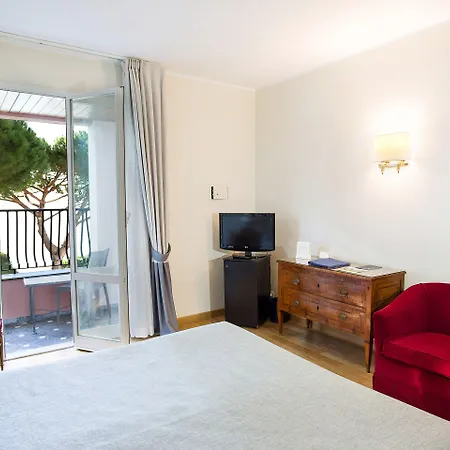 Continental Hotel 4*