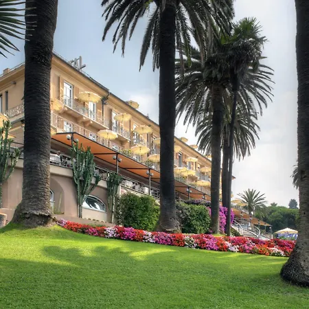 ホテル コンチネンタル 4*